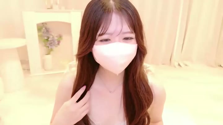 Yuinyaaa - 2026-06-24 21:00