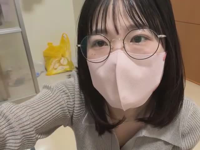 hikiwarinatto_xoxo - 2026-04-19 08:59